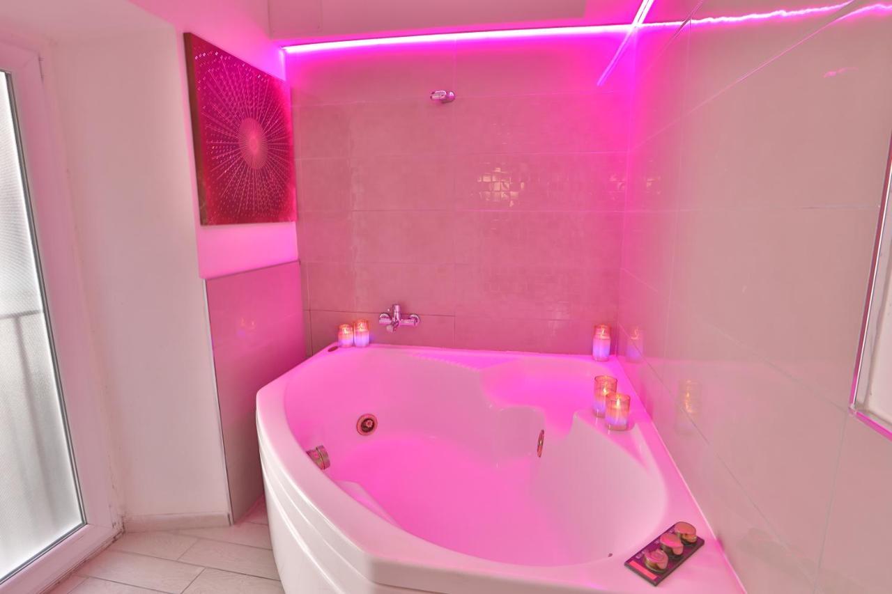 Grottini Luxury Suites ~ Pantheon Rome Exterior photo