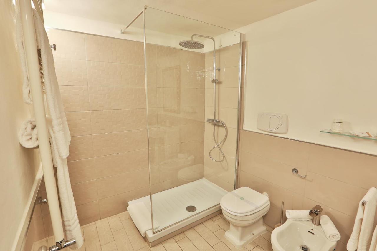 Grottini Luxury Suites ~ Pantheon Rome Exterior photo